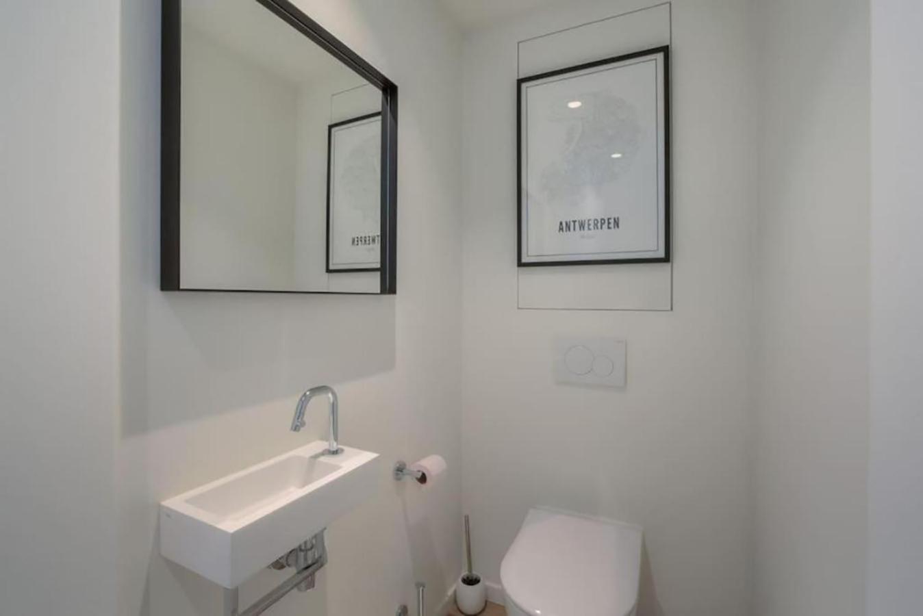 Anchor Lodge Antwerp Unique Appartment View Mas! Bagian luar foto
