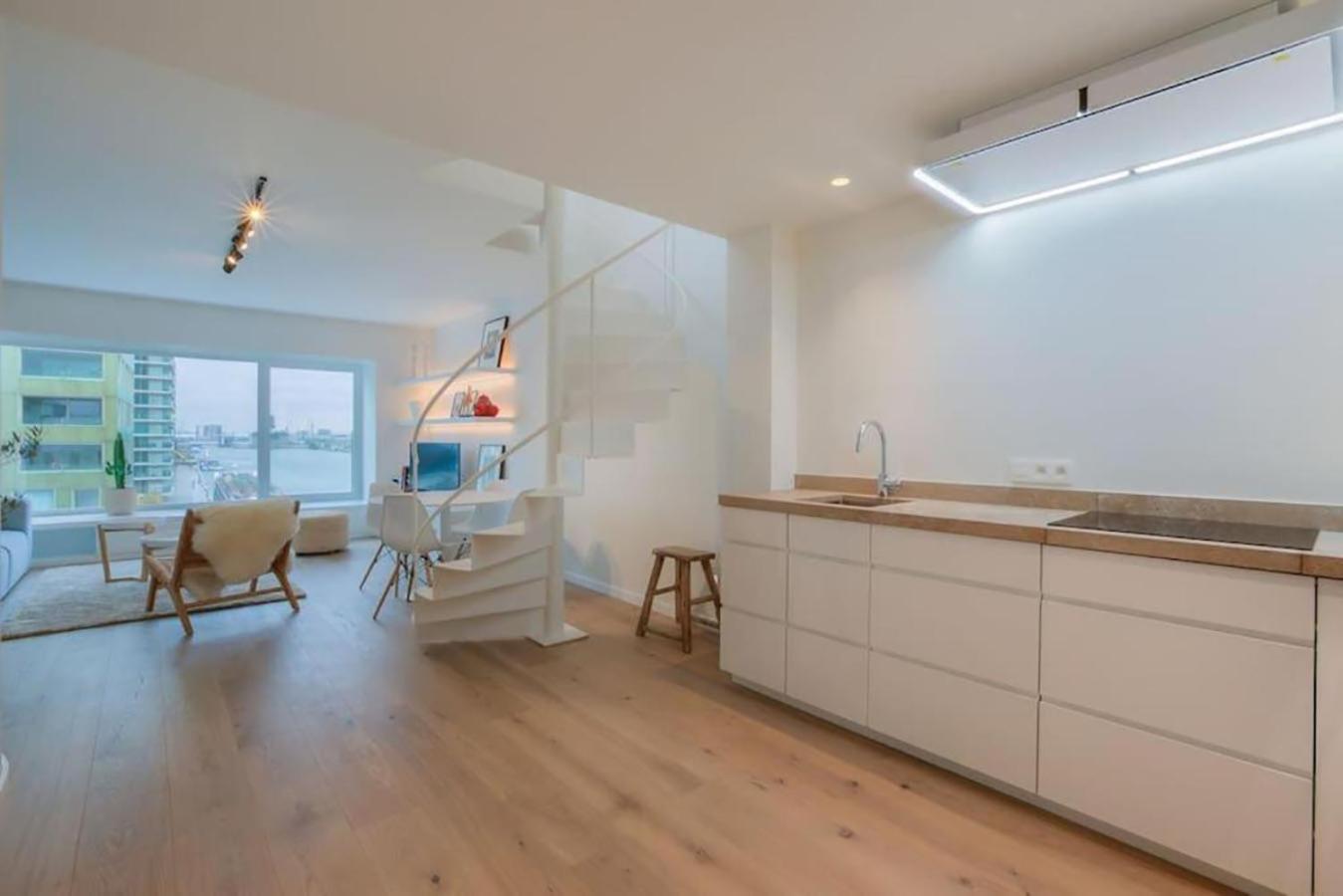 Anchor Lodge Antwerp Unique Appartment View Mas! Bagian luar foto
